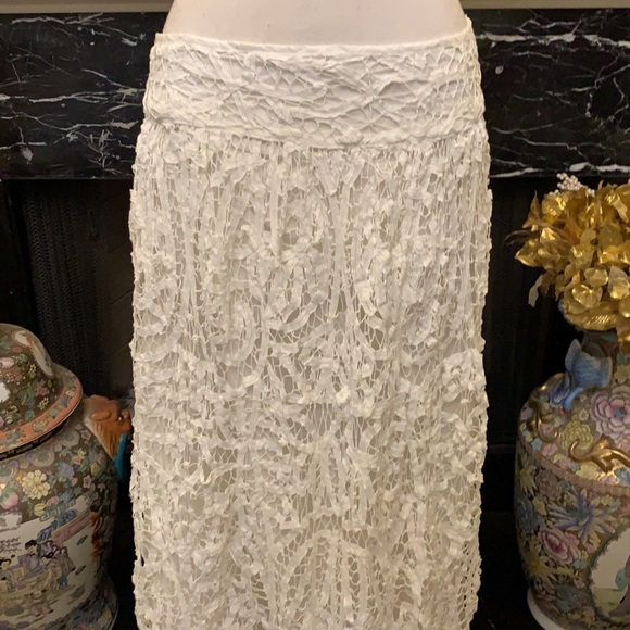 NWT “Free People” cream lace maxi skirt. - Picture 2 of 6